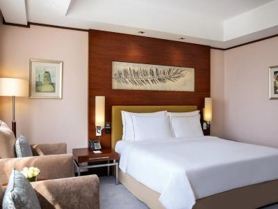 Grand Millennium Dubai - 3