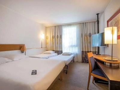 Novotel Aix-en-Provence Pont de L'Arc - 77