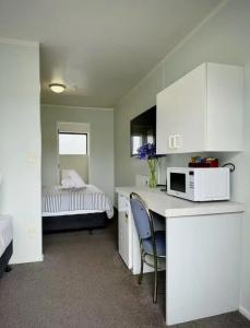 Adelaide - 15