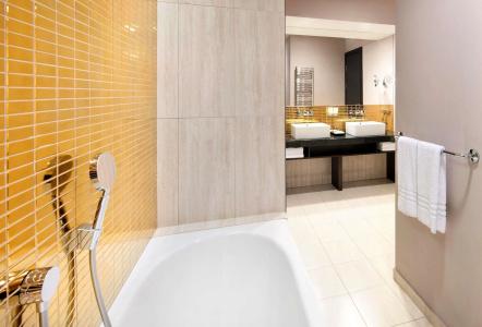 Radisson Blu Prague - 8