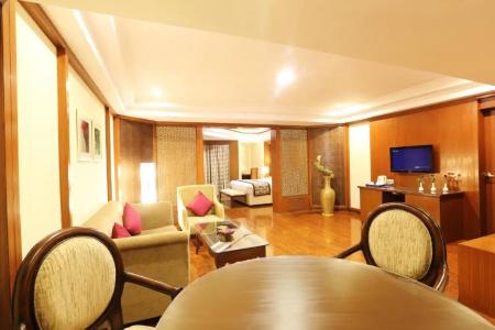 Golden Tulip Jaipur - 42