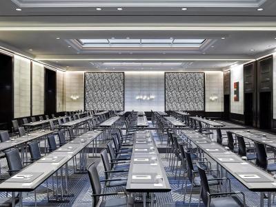 Sofitel Frankfurt Opera - 18