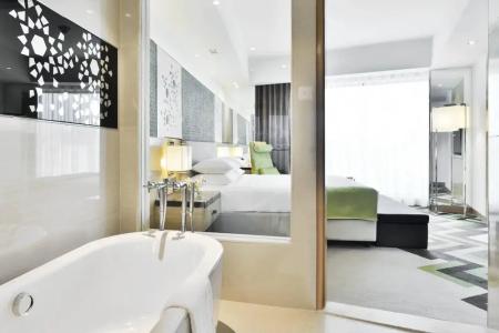 Courtyard by Marriott - 60