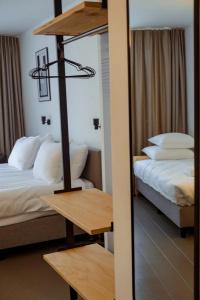 Antwerp National - 35