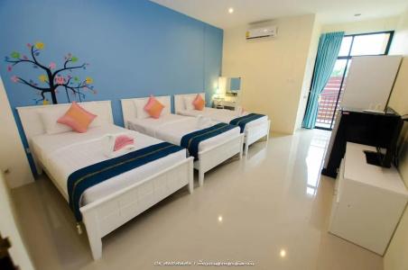 Petch Ranong @ Town - 18