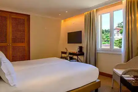Best Western Premier Montfleuri - 93