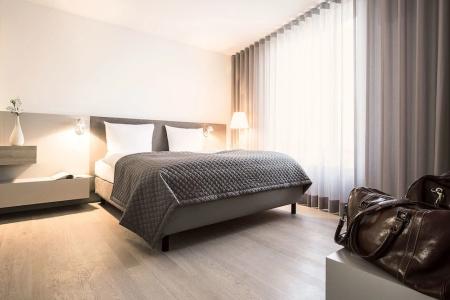 Maximilians Boutique-Landau - 60