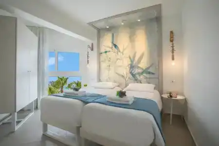 Infinity Blu - Designed for Adults - 43