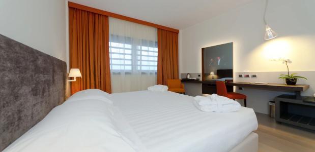 Rmh Modena Des Arts - 5