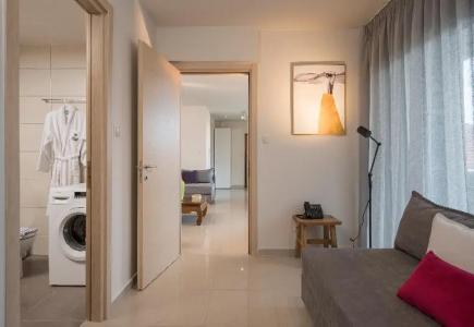 Trianon Luxury  & Suites - 302