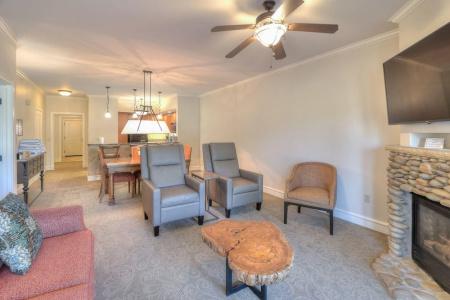 RiverStone Resort & Spa - 189