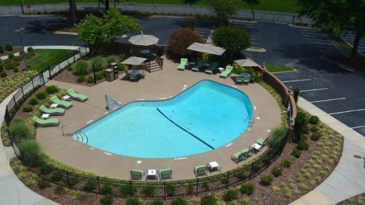 Holiday Inn Coliseum, An Ihg - 40