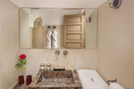 Riad Jaaneman - 18