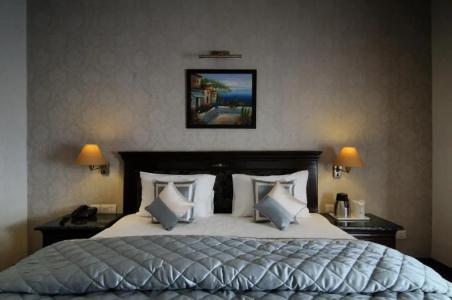 Diplomat Residency - 30