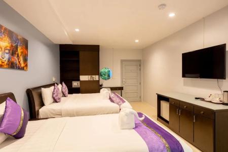 The Great at Patong - 47