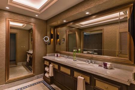 The Ritz-Carlton, - 124