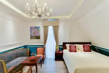 Dalat Boutique - 114