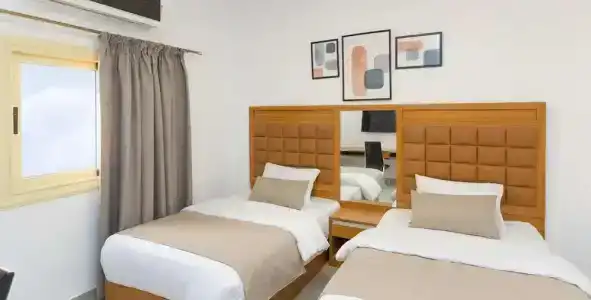 Al Manzel Sheikh Zayed - 75