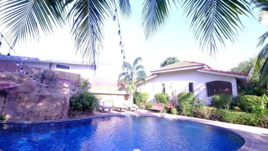 Save House Resort - 8