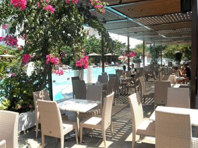 Peridis Family Resort - 25