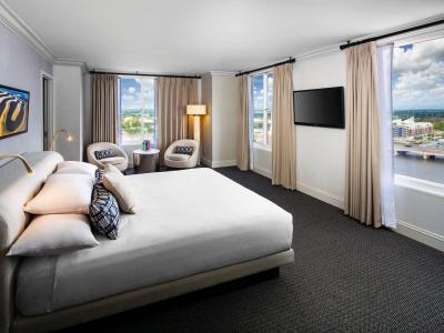 Hyatt Regency - 39