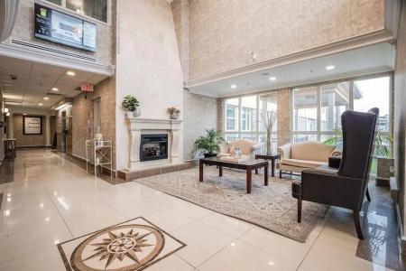 Monte Carlo Inn - 9