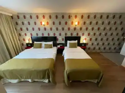 Era Palace - 50