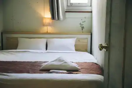 Nui. Hostel & Bar Lounge - 24