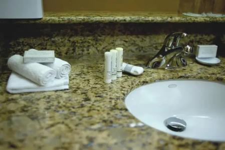 Courtyard by Marriott Cancun Airport - 65