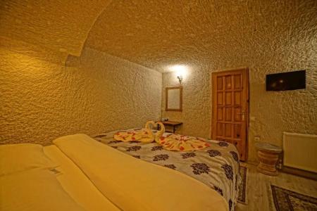 Melek Cave - 75