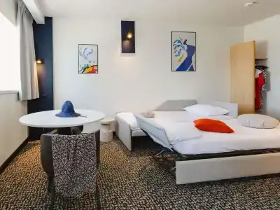 ibis Rennes Centre Gare Sud - 2