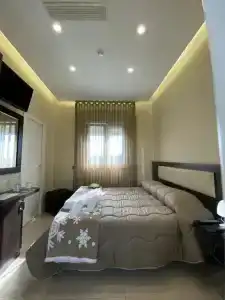 Grand Royal - 15