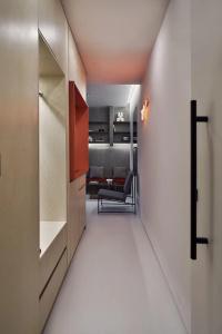 The Newel Metaxourgeio - 10