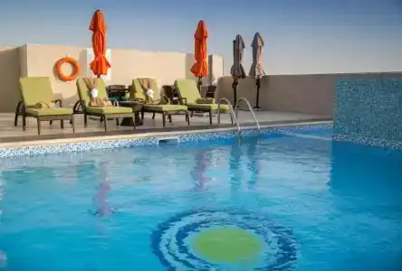 Ivory Inn - 32