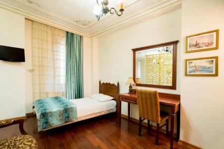 Atam Suites - 220