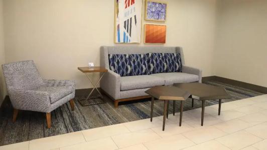 Holiday Inn Express & Suites Vancouver Mall-Portland Area - 11