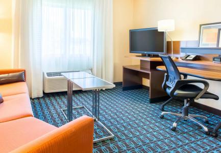 Fairfield Inn & Suites - 2