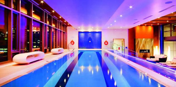 The Ritz-Carlton, - 16