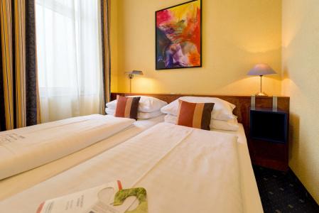 Nestroy Wien - 2