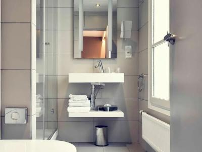 Mercure Paris Gare de l'Est - 14
