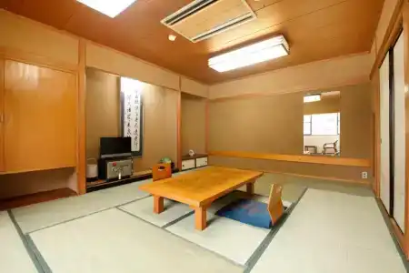 Wakamatsu Honten - 43