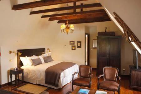Boutique Castillo Rojo - 181