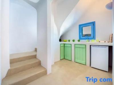 Este Luxury Suites - 150