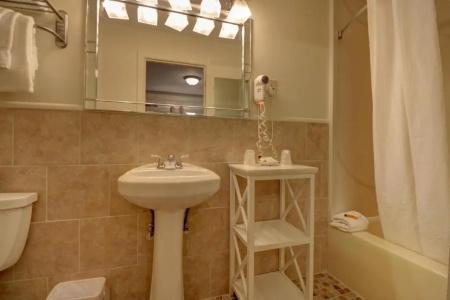 Senator Inn & Spa - 71