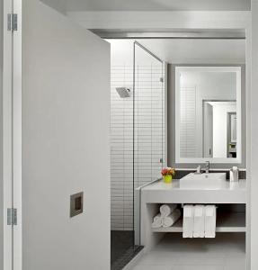 The Lumen - 120
