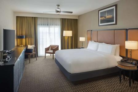DoubleTree Suites by Hilton - 53