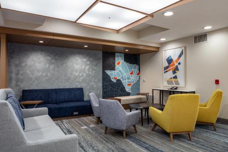 Holiday Inn Express & Suites West - 21
