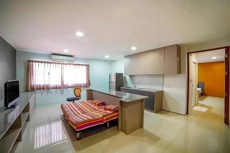 Oyo 460 Int Place - 53