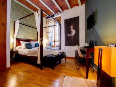 Les Monges Palace Boutique - 102