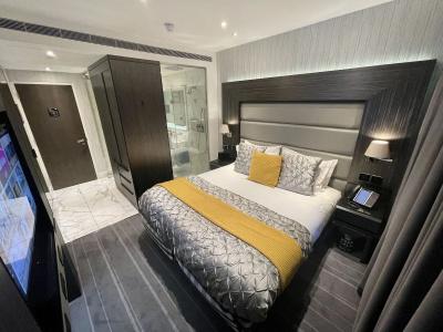 Eccleston Square - 5